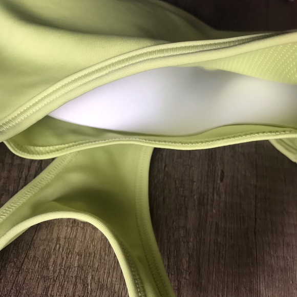 Nike Dri-Fit Sports Bra - Picture 3 of 4